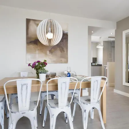 Spaces Oasis Penthouse 3 Bedroom, 2 Bathroom, Terrace, Pool, Sleeps Up To 6 Appartement *
