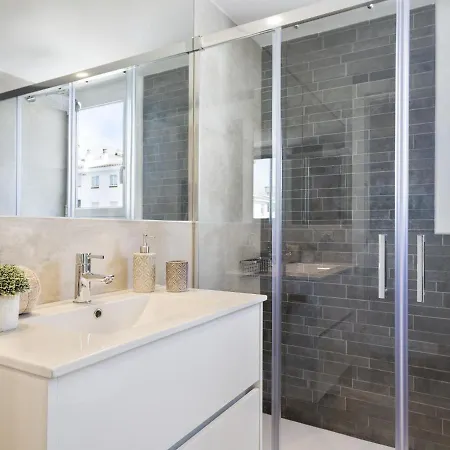 Appartement Spaces Oasis Penthouse 3 Bedroom, 2 Bathroom, Terrace, Pool, Sleeps Up To 6 Sitges