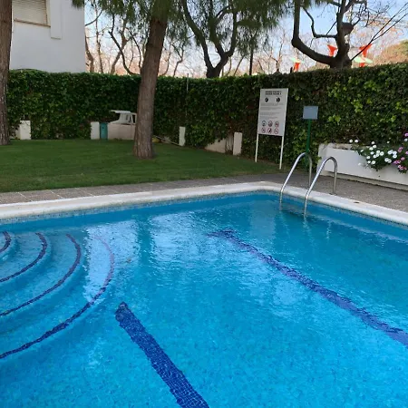 Spaces Oasis Penthouse 3 Bedroom, 2 Bathroom, Terrace, Pool, Sleeps Up To 6 Appartement