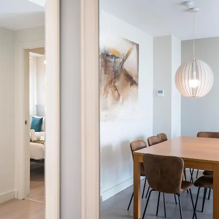 Spaces Oasis Penthouse 3 Bedroom, 2 Bathroom, Terrace, Pool, Sleeps Up To 6 * シッチェス