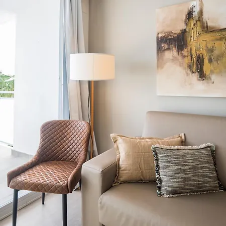 Spaces Oasis Penthouse 3 Bedroom, 2 Bathroom, Terrace, Pool, Sleeps Up To 6 アパート