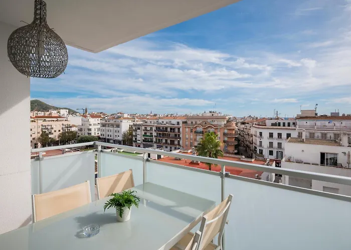 Spaces Oasis Penthouse 3 Bedroom, 2 Bathroom, Terrace, Pool, Sleeps Up To 6 Apartmán