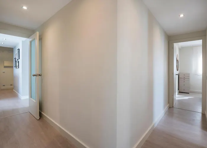 Apartmán Spaces Oasis Penthouse 3 Bedroom, 2 Bathroom, Terrace, Pool, Sleeps Up To 6