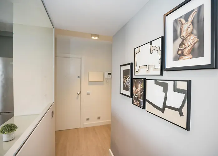 Spaces Oasis Penthouse 3 Bedroom, 2 Bathroom, Terrace, Pool, Sleeps Up To 6 Apartmán Sitges