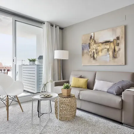 Spaces Oasis Penthouse 3 Bedroom, 2 Bathroom, Terrace, Pool, Sleeps Up To 6 アパート